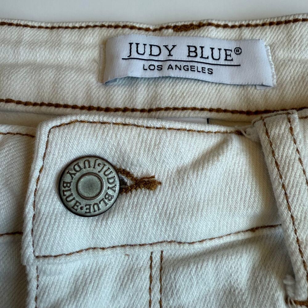 Judy Blue Adventureland Off White Denim Shorts Women's Large - Picture 7 of 14